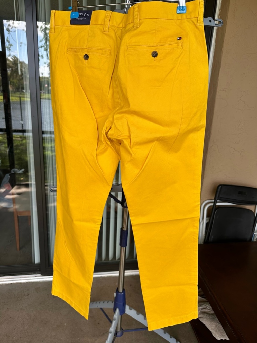 Tommy Hilfiger Men’s Yellow Chino Pants - Picture 2 of 4